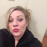 Amanda Matticks's Instagram, Twitter & Facebook