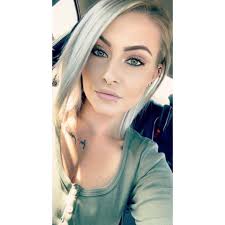 Hey everyone, bear with me so I got the con piercing recently and I don't  know much about how to find the right jewelry for this piercing