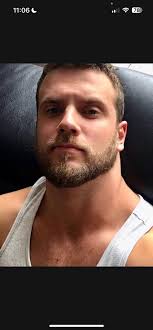 Any tea or red flags? Bronson, 38 years old, lives in Doctor Philips, FL.