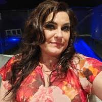 600+ "Manuela (-ruf)" profiles