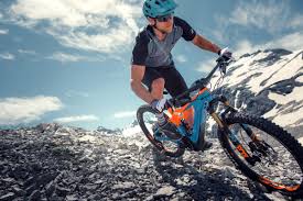 Giant Neue Full Suspension E Bikes Fur 2019 Mountenbike Mtb Und E Mtb