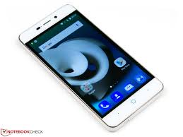 Test ZTE Blade A452 Smartphone ...