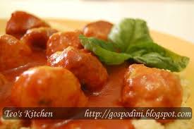 Porc cu sos remoulade de telina. Chiftele Cu Sos De Rosii Retete Culinare By Teo S Kitchen