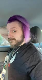 Hi there! We are Hannah and Darian! We are both almost 27, and very  trustworthy. We are looking for a place to live and have a budget of about  $1200-1300.. we would