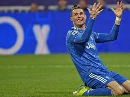 Jeux de jonglage avec cristiano ronaldo (113 jeux) il y a 12 ans et 2 mois. Le Real Madrid Ferme La Porte A Un Retour De Cristiano Ronaldo