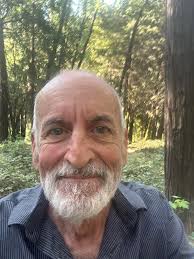 Introduction to the group with a shared photo