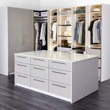 Our years of invaluable industry experience allows us to carefully craft the most wonderful built in wardrobes, and cheap fitted wardrobes that can transform your home without breaking your bank balance. Luxury Built In Wardrobes Wardrobe Designers Planners Freedom Wardrobes