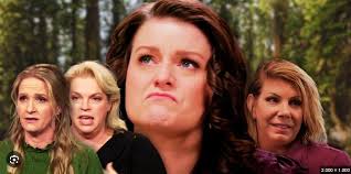 Which of the three ex-wives will Cody run to if Robin kicks him out?