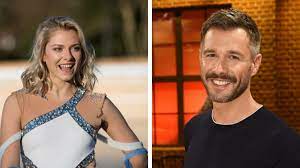 Er spielt mit valentina pahde kaffe oder tee? das ganze fühlt sich. Valentina Pahde Heisses Parchenfoto Was Geht Denn Da Mit Jochen Schropp News De