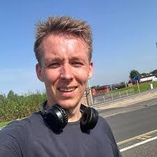 Nick Early's Instagram, Twitter & Facebook