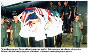 Identitas hantu tentara malaysia, penampakan di rumah pengabdi setan dan henry cavill | hormad #72. Kisah Hero Negara Arwah Mejar Ariffin Yang Belom Dapat Pingat Panglima Gagah Berani Carigold Forum