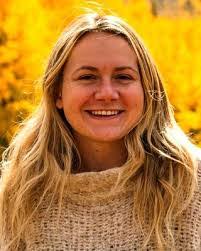 Mary Nicoll's Instagram, Twitter & Facebook