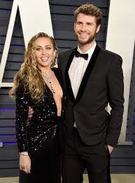 Miley Cyrus And Liam Hemsworth Settle Divorce Reports People Com