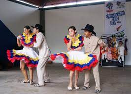 Branded clothing can even be found in some of the remotest parts of the country. Breathtaking Venezuelan Clothing A Taste Of Venezuela