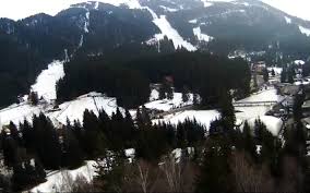 Webcam cu vedere spre partia valea dorului, statie inferioara telescaun. Camere Live Poiana Brasov Webcam Poiana Brasov