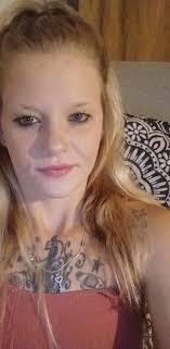 Abby Raines's Instagram, Twitter & Facebook