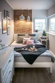 30 Charming Bedroom Ideas For Your Tiny Apartment That Looks Cool Small Guest Bedroom Small Apartment Bedrooms Apartment Bedroom Design