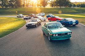 Hd Wallpaper Vehicle Car Collection Classic Car Old Car Bmw 02 Series Wallpaper Flare