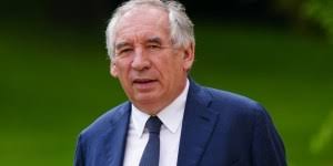 Relire Michel Houellebecq sans François Bayrou