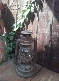 Sturmlampe Petroleumlampe Rost Patina Deko Vintage Brocante Shabby Landhaus Garten Old Lantern Rustic Oil Lamp Farm In 2020 Old Lanterns Oil Lamps Brocante