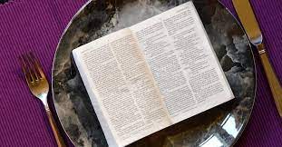 Prayer and fasting is defined as voluntarily going without food in order to focus on prayer and fellowship with god. What Does Fasting Mean In The Bible Biblical Fasting And Prayer Explained