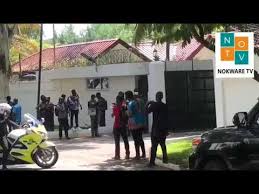 Prez Akufo Addo Commiserating With The Family Of The Late Prez J J Rawlings At His Ridge Residence Youtube Lots of updates with a detached 2 car garage on a two acre lot! prez akufo addo commiserating with the