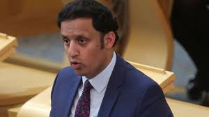 Mr sarwar was elected with 57.56 percent of the vote in the ballot, compared to monica lennon's 42.44 percent. Anas Sarwar Who Is The New Scottish Labour Leader Bbc News