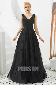 Robe courte ou robe longue, comment choisir. Robe De Soiree Longue Noire Le Summum Du Chic Et De L Elegance Blog Officiel De Robedesoireelongue Fr