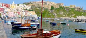 ′′ culture doesn't isolate, culture embraces us ′′ andrea renzi for #procida2022 #laculturanonisola. Ykkew1 Mcdr5vm