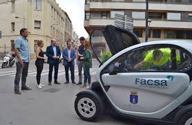 We have 1 other definition for facsa in our acronym attic. La Vall D Uixo Y Facsa Refuerzan Su Compromiso Medioambiental Con Un Nuevo Vehiculo Cero Emisiones Facsa