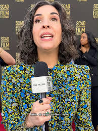 Jac Schaeffer fala sobre 'Agatha All Along' em Hollywood