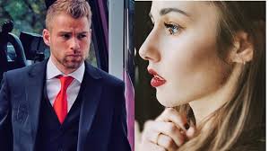 Sängerin sarah lombardi hat ein pärchenbild mit julian büscher auf instagram gepostet. Sarah Lombardi Wird Sie Von Ihrem Neuen Freund Julian Buscher Nur Benutzt Ein Eiskalter Plan Promiwood