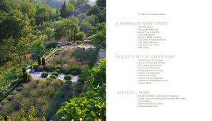 It is a townhouse with a wasteland facing south. Nicole De Vesian Gardens Modern Design In Provence Amazon De Jones Louisa Nichols Clive Fremdsprachige Bucher