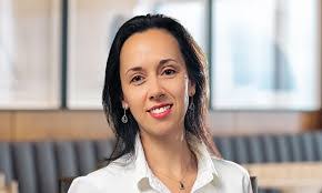 Ann Salter's Instagram, Twitter & Facebook