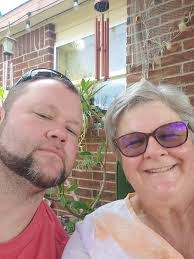 Anna Vanni's Instagram, Twitter & Facebook