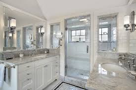 Come organizzarsi una doccia di lusso? Arredo Bagno Roma Mobili Bagno Roma