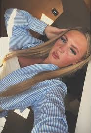 Gracie Burke's Instagram, Twitter & Facebook