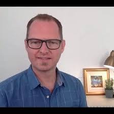 Dwight Hodge's Instagram, Twitter & Facebook