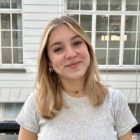 Janelle Rudolph's Instagram, Twitter & Facebook