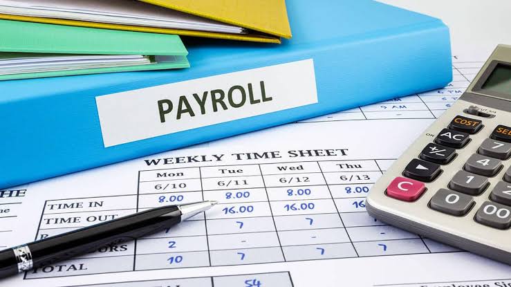 How to Calculate Payroll | Taxes, Methods, Examples, & More