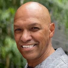 Patrick Cairns's Instagram, Twitter & Facebook