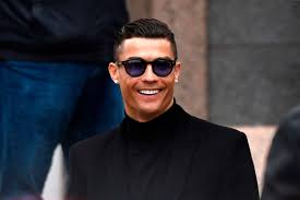 Cristiano ronaldo plays for serie a tim team juventus and the portugal national team in pro evolution soccer 2021. Cristiano Ronaldo S Haircuts Through The Years From New Shave To Blond Streaks Top Knot And Toilet Brush