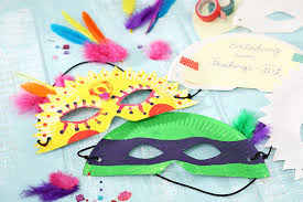 Weitere ideen zu masken, karneval, fasching basteln. Karnevalsparty Fur Kinder