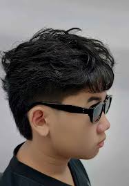 Female with Edgar Mullet Cut