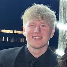 🎓 This month, I had the greatest honor of representing Binghamton  University School of Management as this year's commencement speaker. To say  this was a dream come true is an understatement. Thank… |