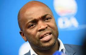 A video of msimanga with blood dripping from his lips is making the rounds on social media. Solly Msimanga To Step Down As Tshwane Mayor News24