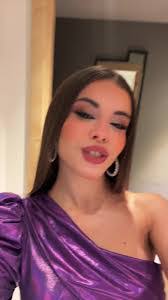 Nadia Peters's Instagram, Twitter & Facebook