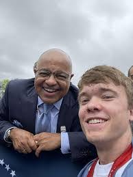 Mike Krajewski's Instagram, Twitter & Facebook