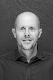 Stacey Farmer's Instagram, Twitter & Facebook