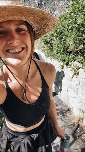 Kelly Nyman's Instagram, Twitter & Facebook